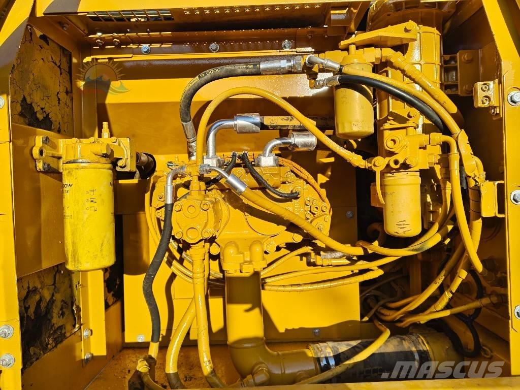 CAT 325 C Гусеничні екскаватори