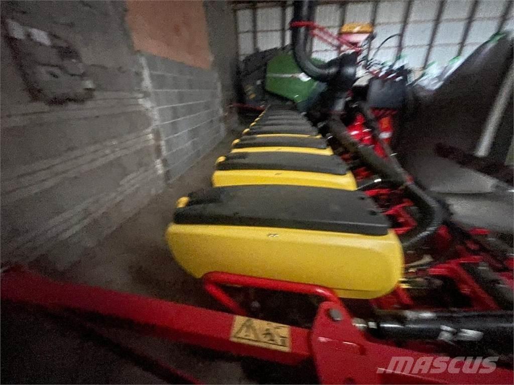 Väderstad TPV 12 Високоточні сівалки