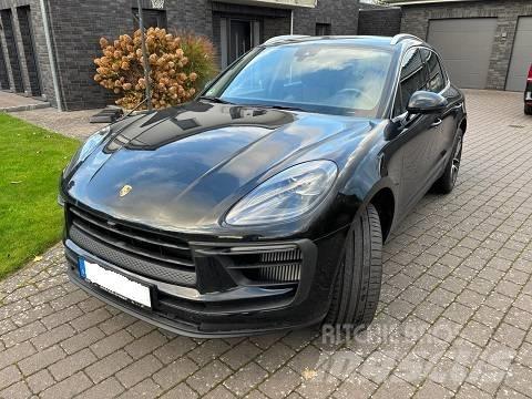 Porsche Macan S Автомобілі