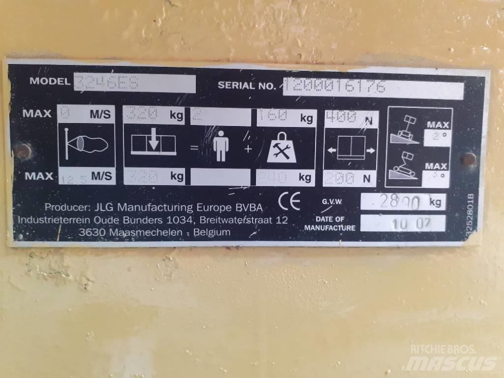 JLG 3246 ES Підйомники-ножиці