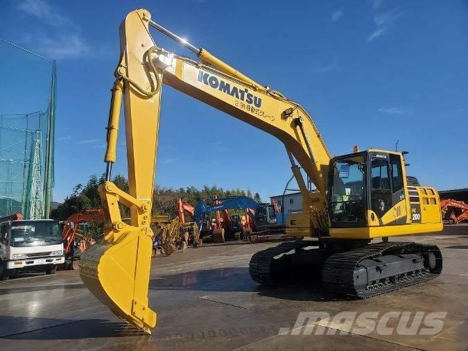 Komatsu PC 200 Гусеничні екскаватори
