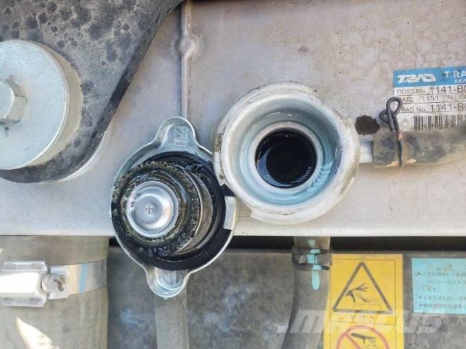 Komatsu PC 200 Гусеничні екскаватори