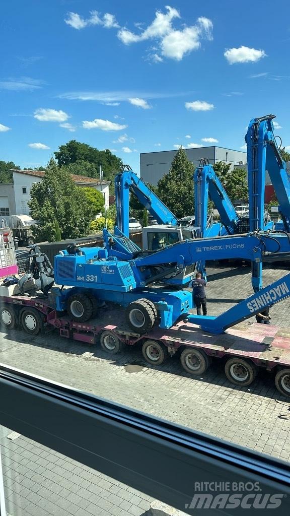 Fuchs MHL 331 C Перевантажувачі металобрухту/промислові навантажувачі