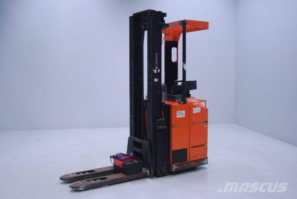 Toyota SSE160 Самохідні електроштабелери