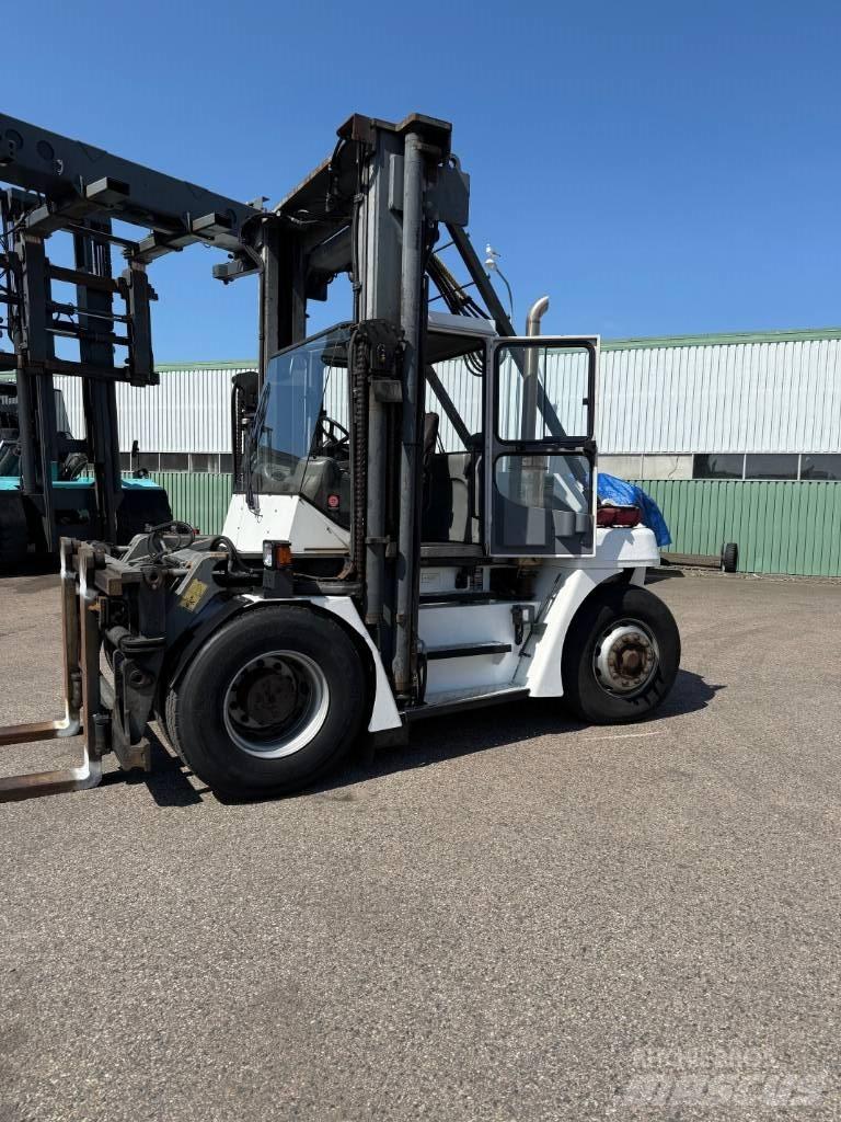 SMV 11-915 AV Дизельні навантажувачі