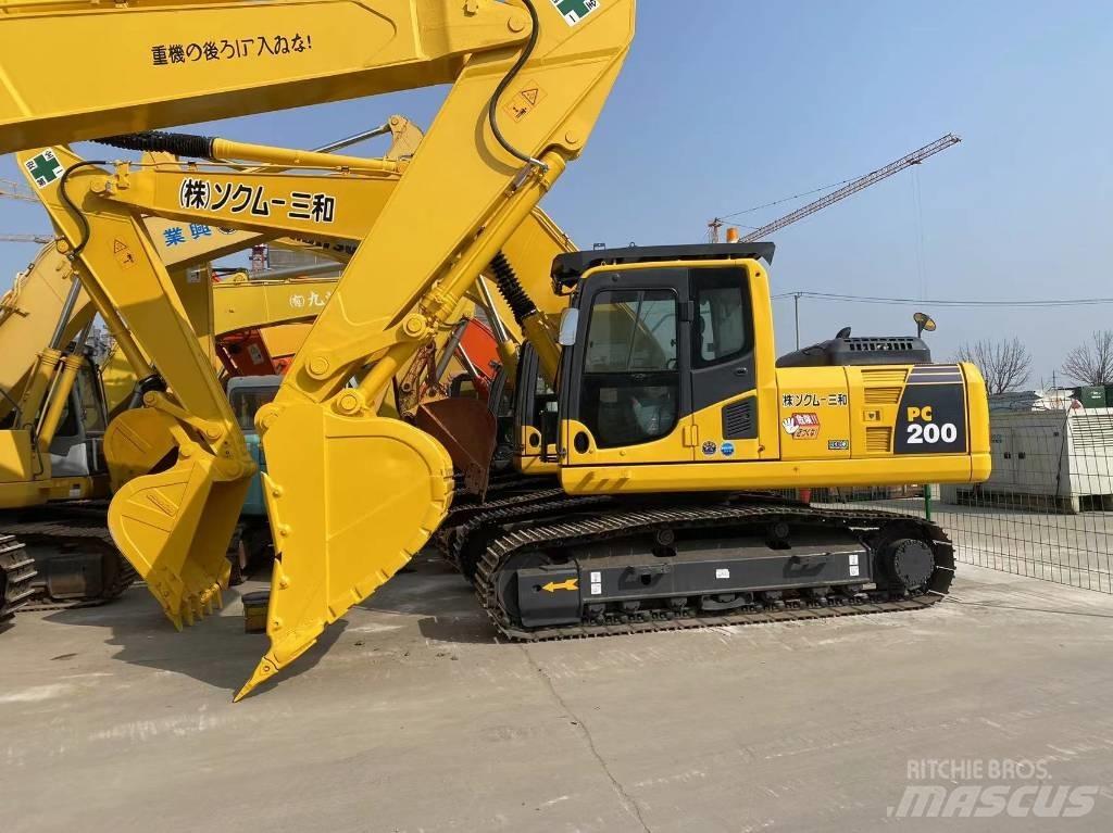 Komatsu pc200-8 Гусеничні екскаватори