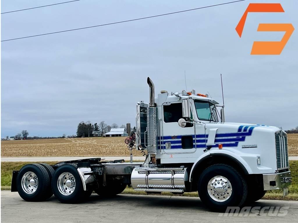Kenworth T 800 Тягачі