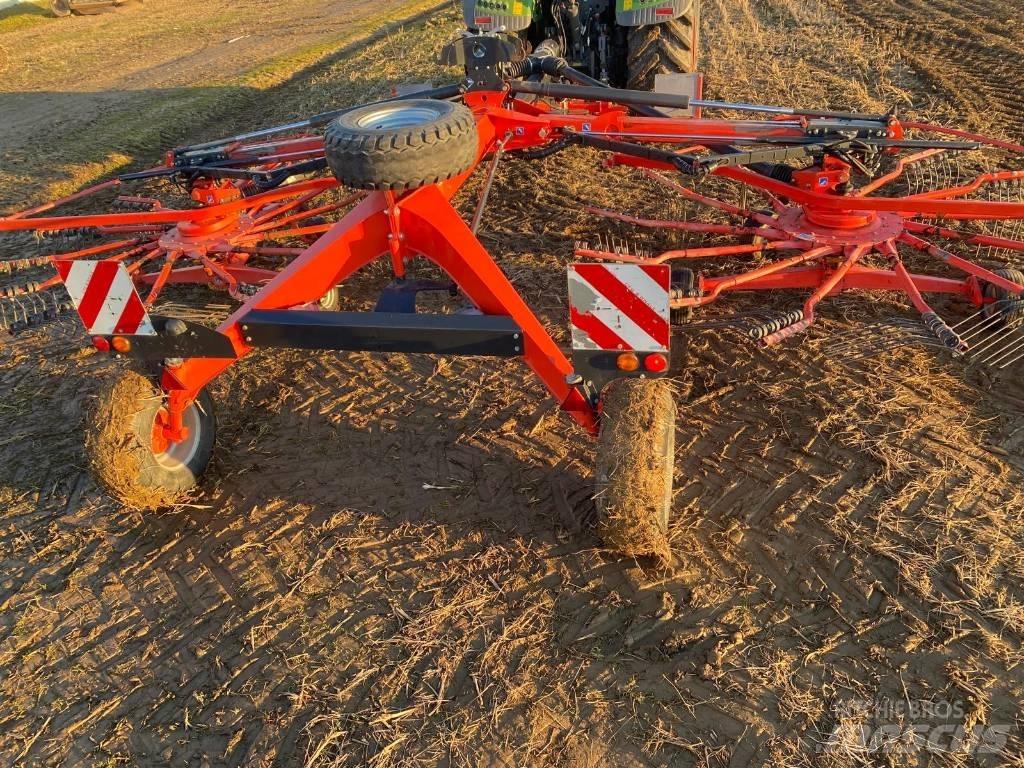 Kuhn GA 8731 Граблі і сінозворушувачі
