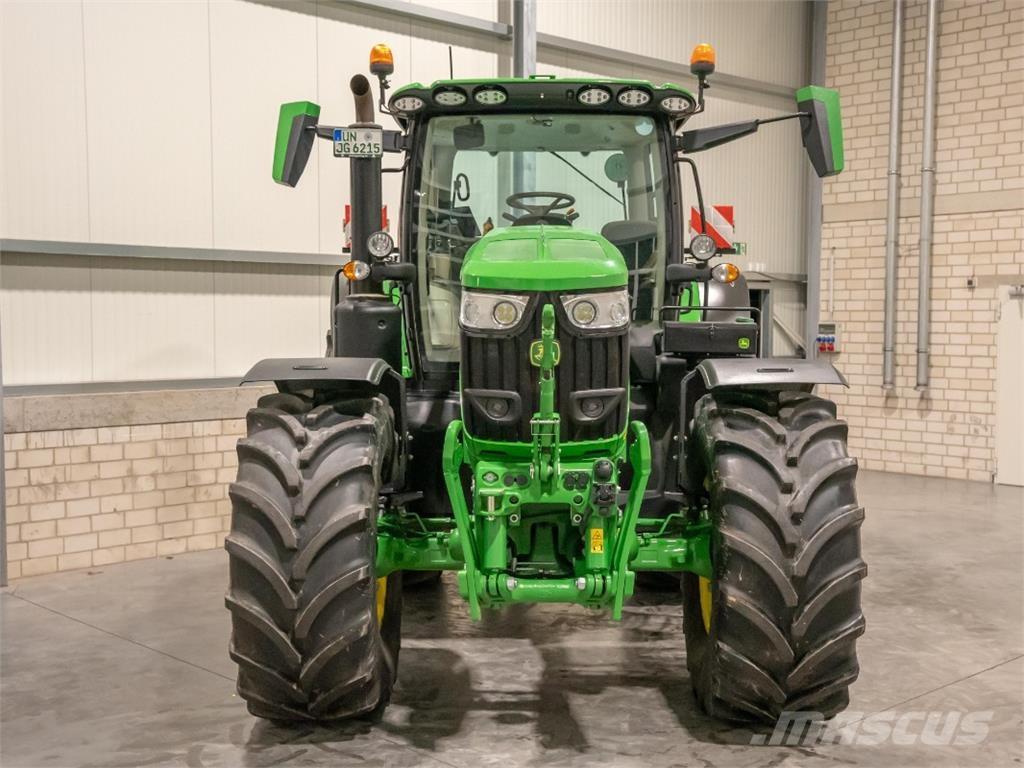 John Deere 6R215 Трактори