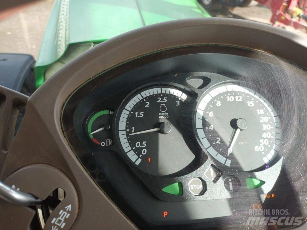 John Deere 6130 R Трактори