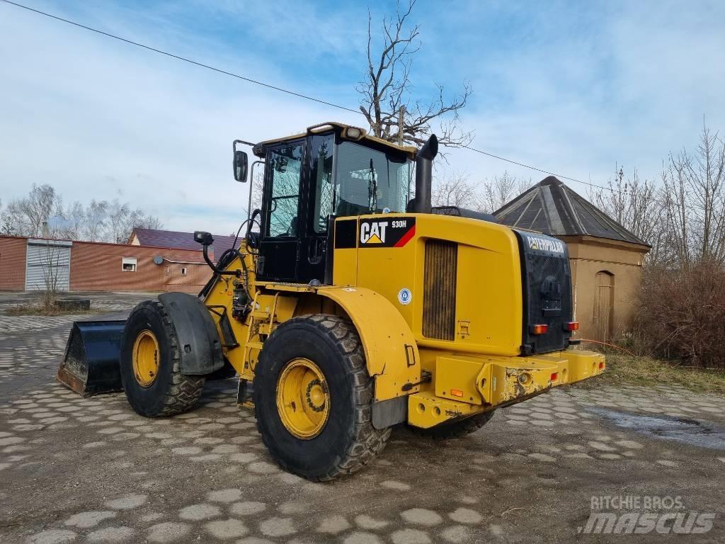 CAT 930 H Фронтальні навантажувачі