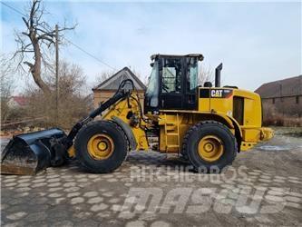 CAT 930 H Фронтальні навантажувачі