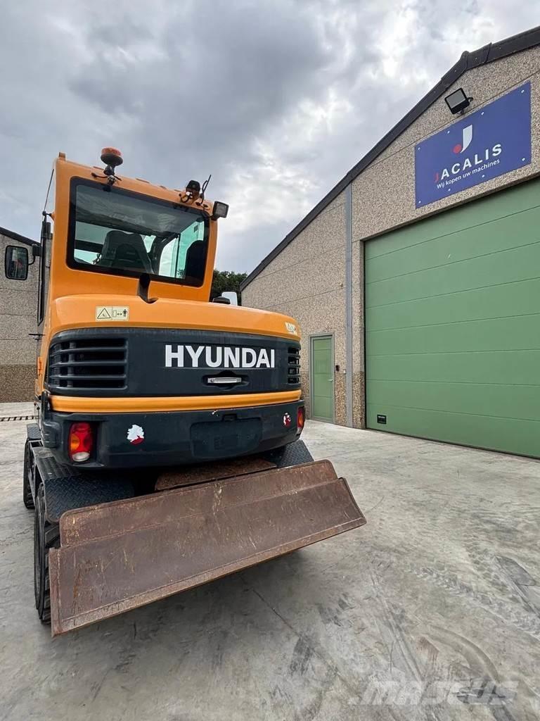 Hyundai R55W-9A Колісні екскаватори