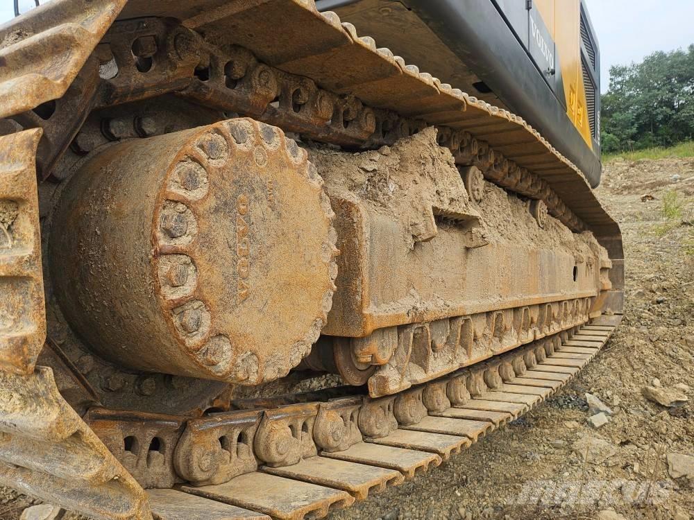 Volvo EC 300 E Гусеничні екскаватори