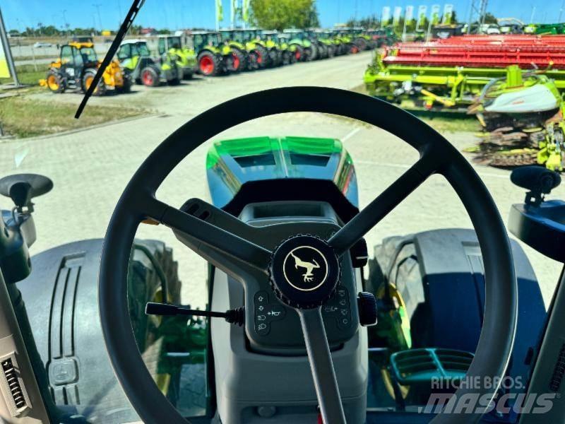 John Deere 7215 Трактори