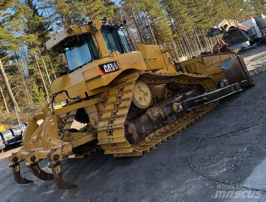 CAT D 6 T LGP Гусеничні бульдозери