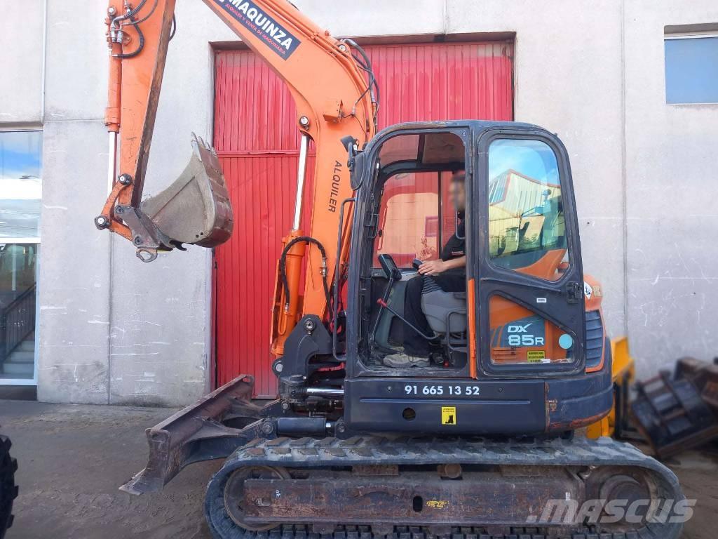 Doosan DX 85 R-3 Середні екскаватори 7т. - 12т.