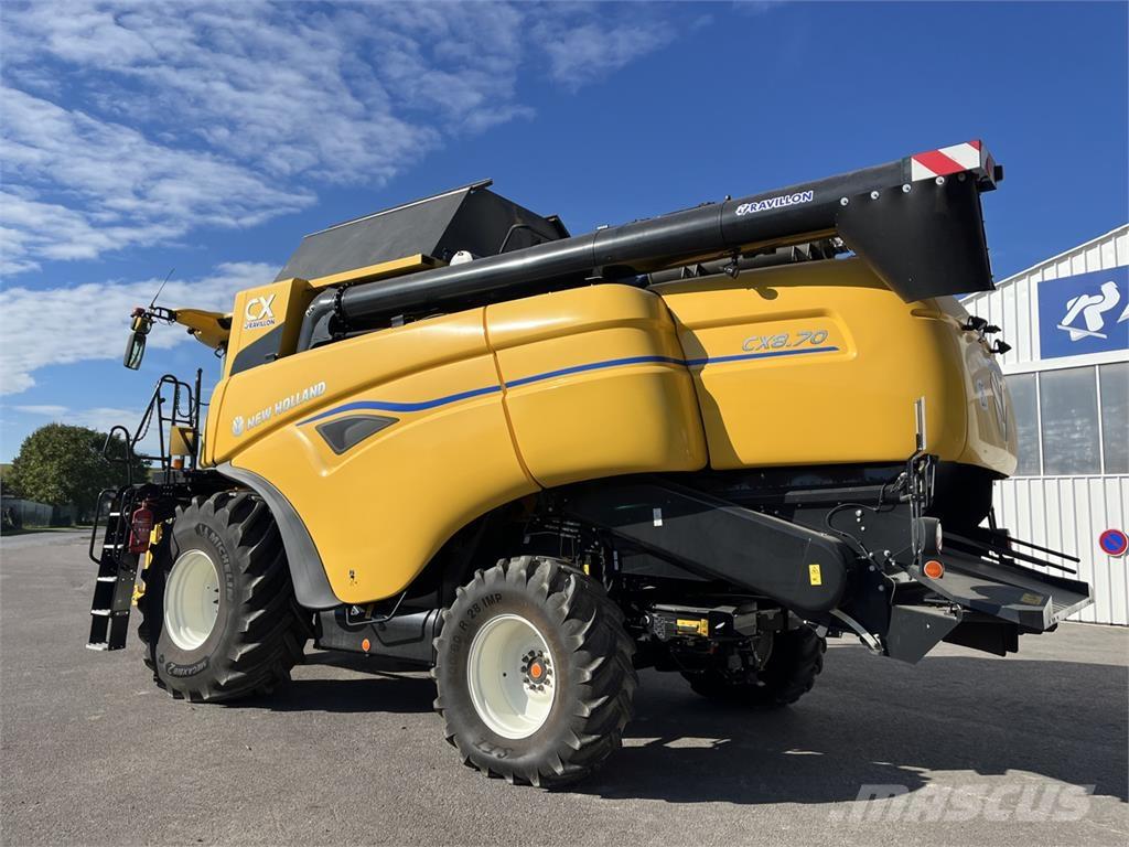 New Holland CX8.70 Зернозбиральні комбайни
