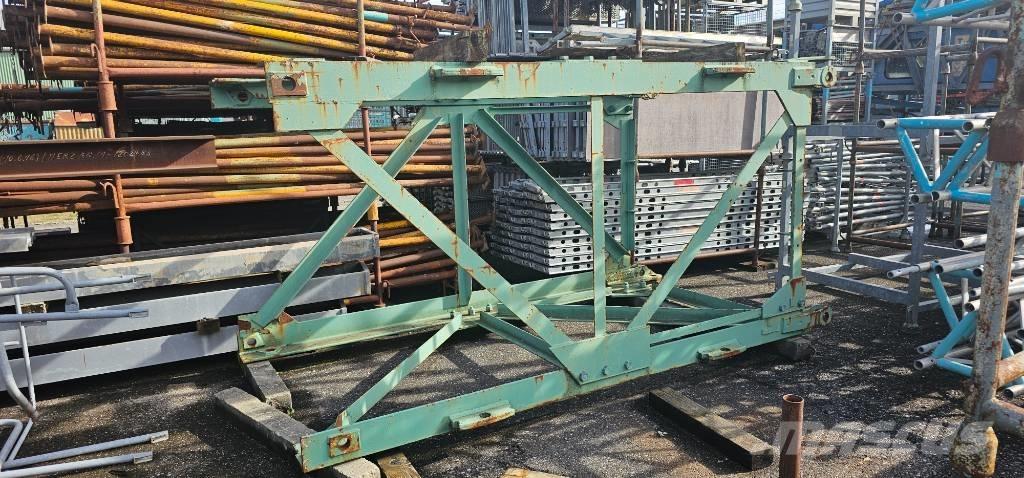 Potain F 15/15C Баштові крани