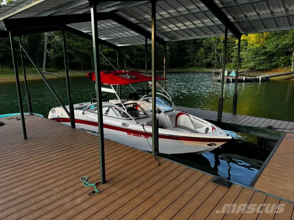  Nautique Air 226TE Човни / баржі