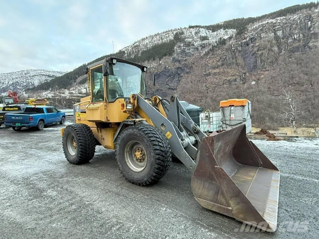 Volvo L 50 B Фронтальні навантажувачі