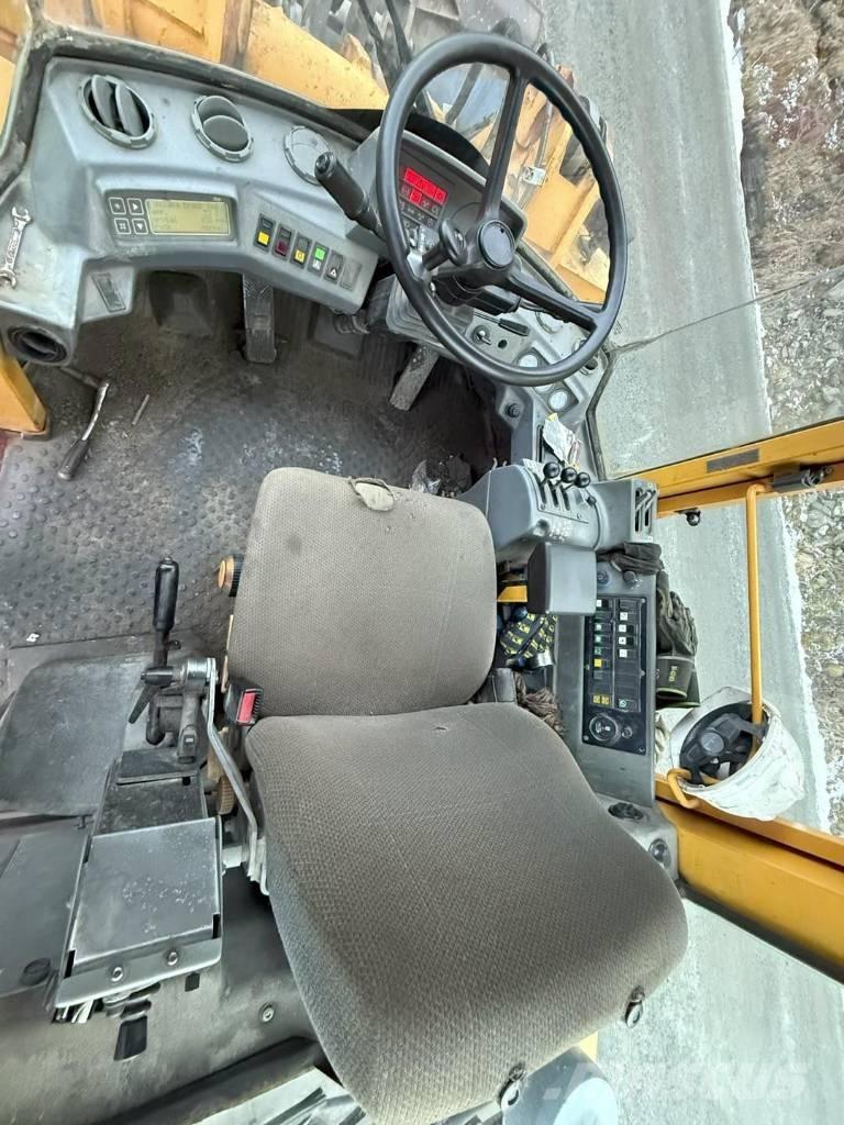 Volvo L 50 B Фронтальні навантажувачі