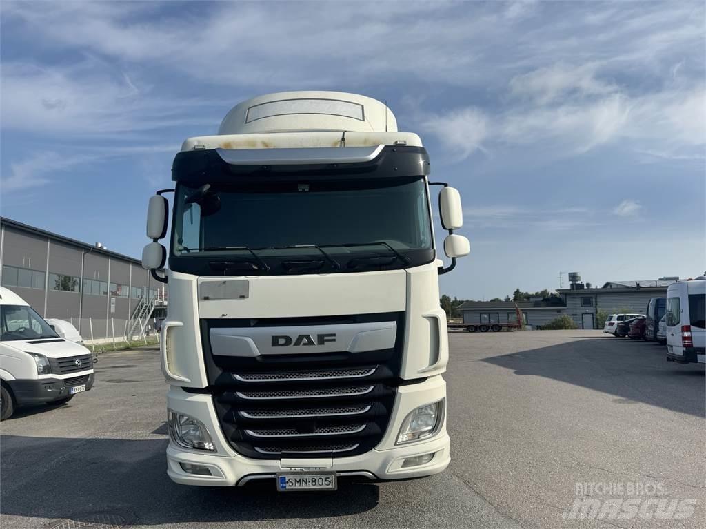 DAF XF 530 FAR Шасі з кабіною