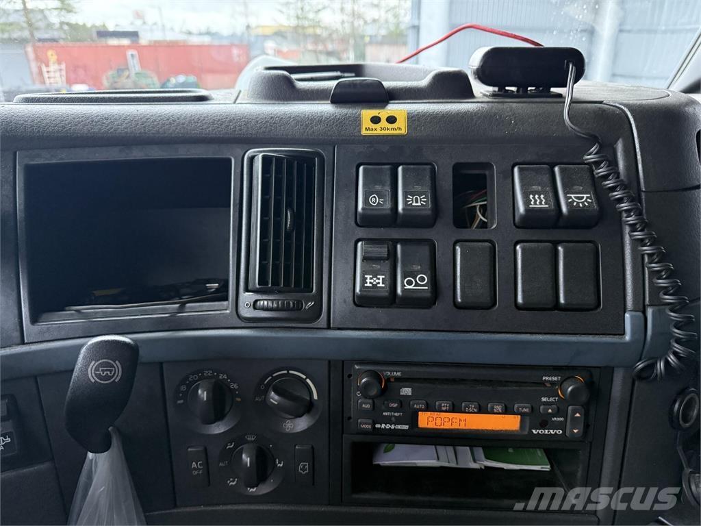 Volvo FH13 6x4 Вантажівки з гаковим підйомом