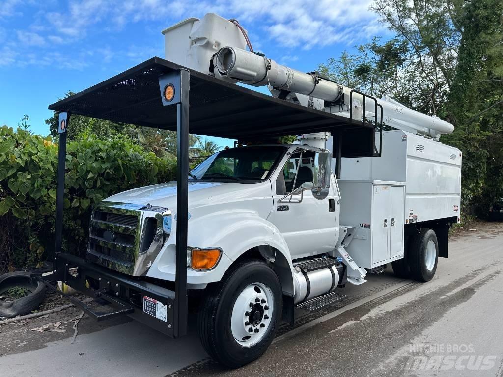 Ford F 750 Вантажівки / спеціальні