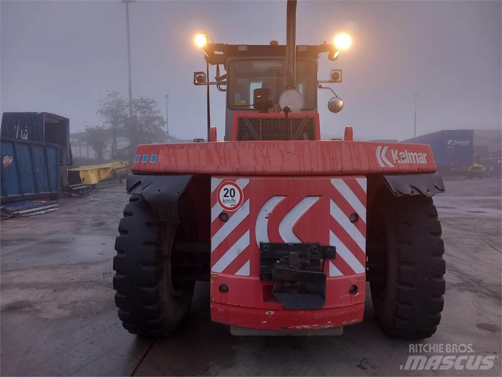 Kalmar DCD250-12 Дизельні навантажувачі