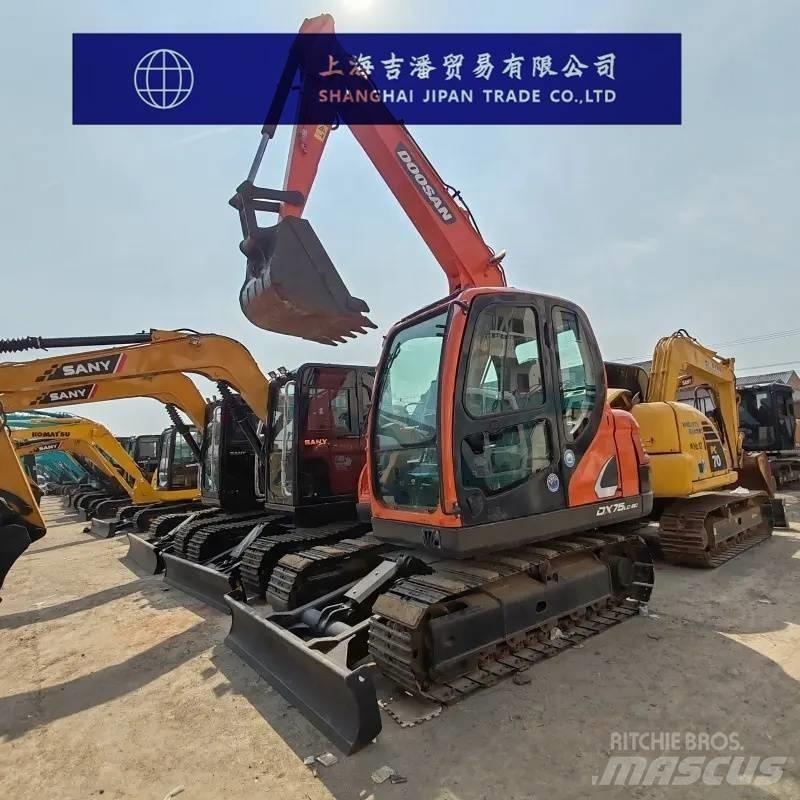 Doosan DX 75 Міні-екскаватори < 7т