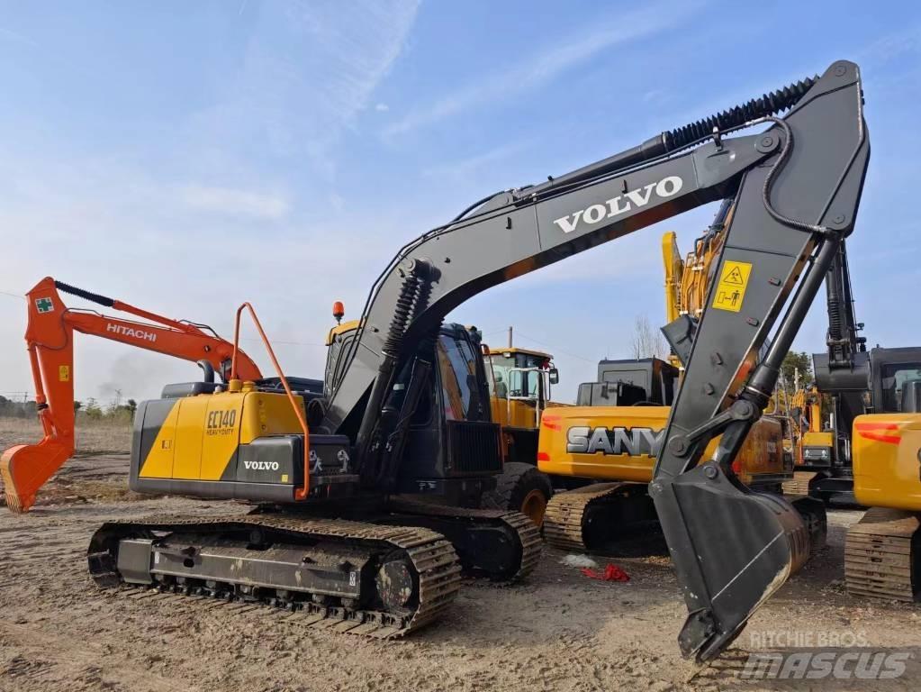 Volvo EC 140 Гусеничні екскаватори