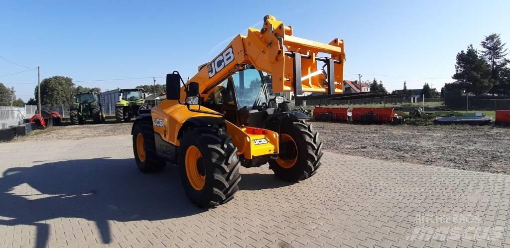 JCB 531-70 Телескопічні навантажувачі