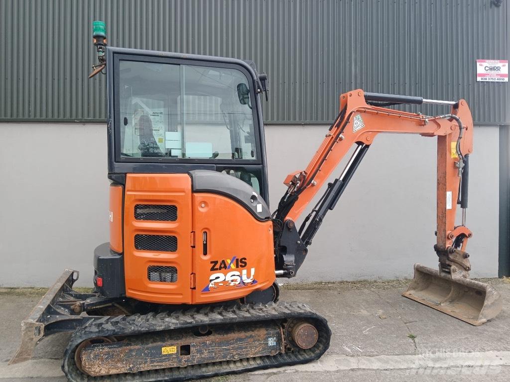 Hitachi ZX 26 U-6 Міні-екскаватори < 7т
