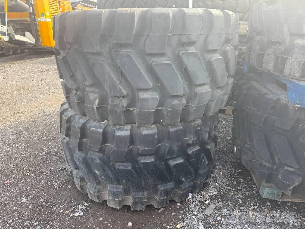 Goodyear 750/65R25 Шини