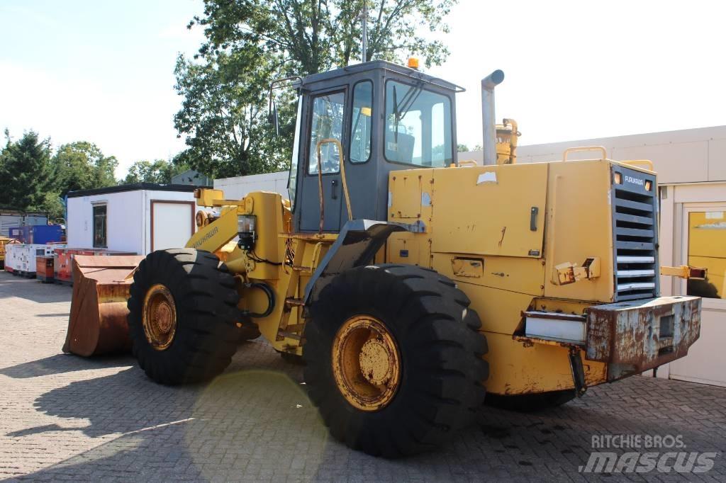 Furukawa 345 Фронтальні навантажувачі