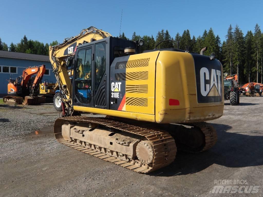 CAT 318 E L Гусеничні екскаватори