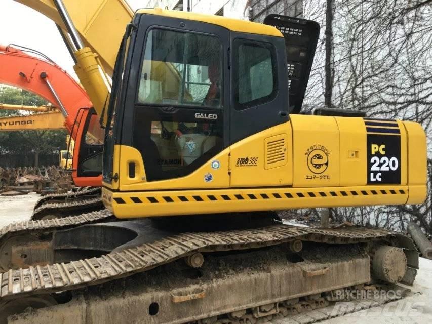 Komatsu PC 220-7 Гусеничні екскаватори