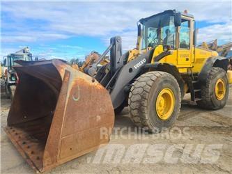 Volvo L 120 E Фронтальні навантажувачі