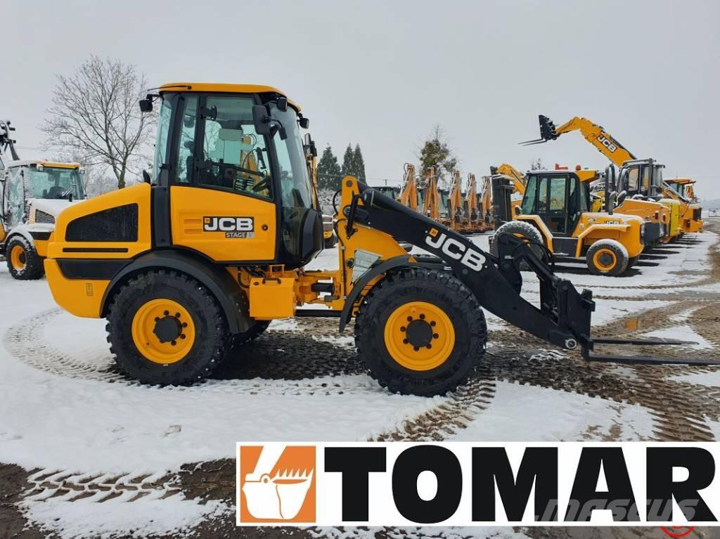 JCB 409 Фронтальні навантажувачі