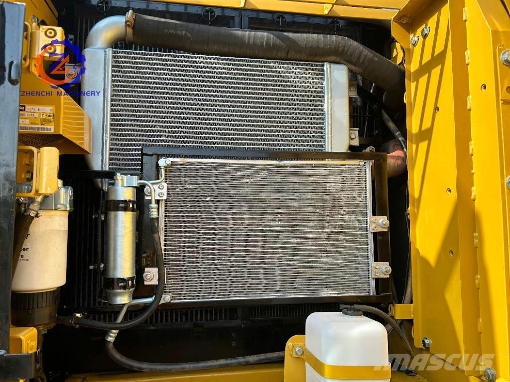 CAT 320 D2 Гусеничні екскаватори