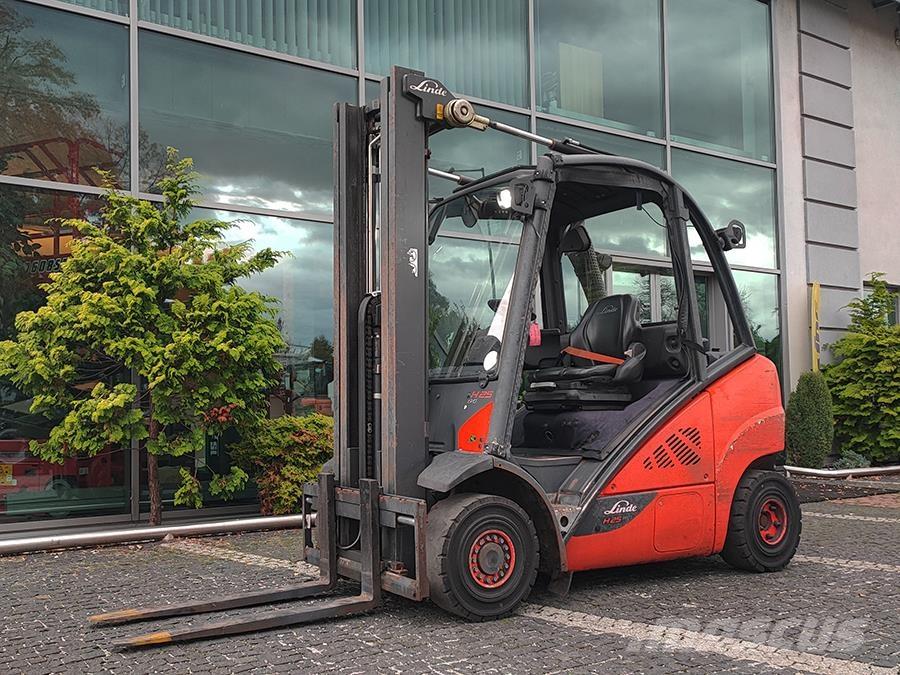 Linde H25D-02 Дизельні навантажувачі