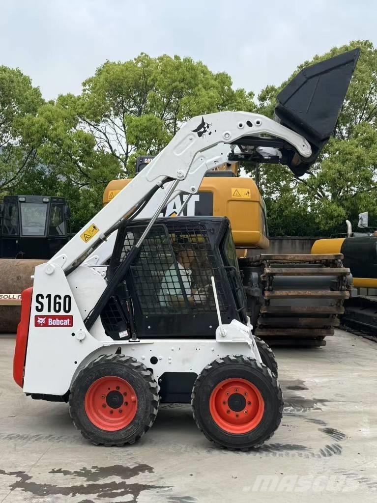 Bobcat S 160 Гусеничні вантажники