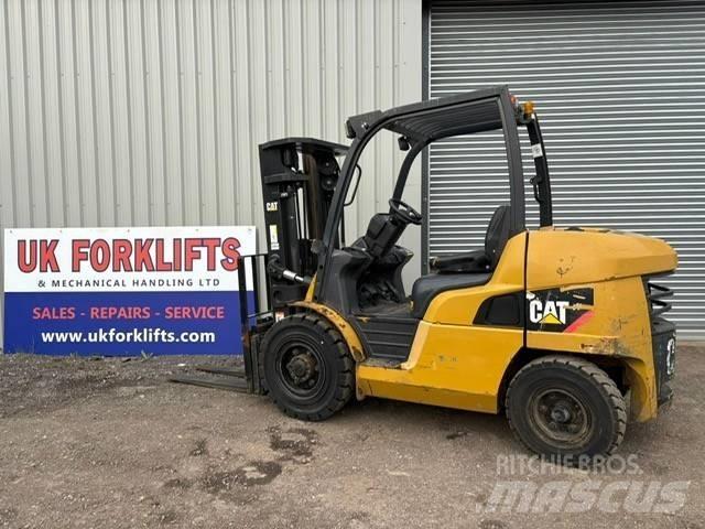 CAT DP40NT Дизельні навантажувачі