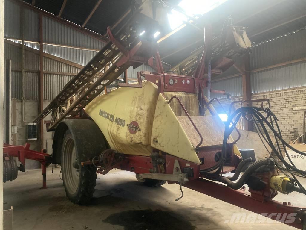 Hardi Navigator 4000 Причіпні обприскувачі