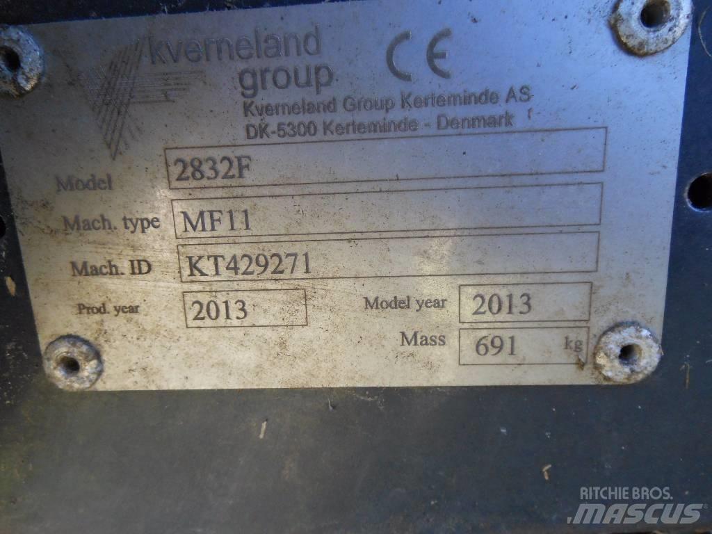 Kverneland 2832-F Косилки-формувачі