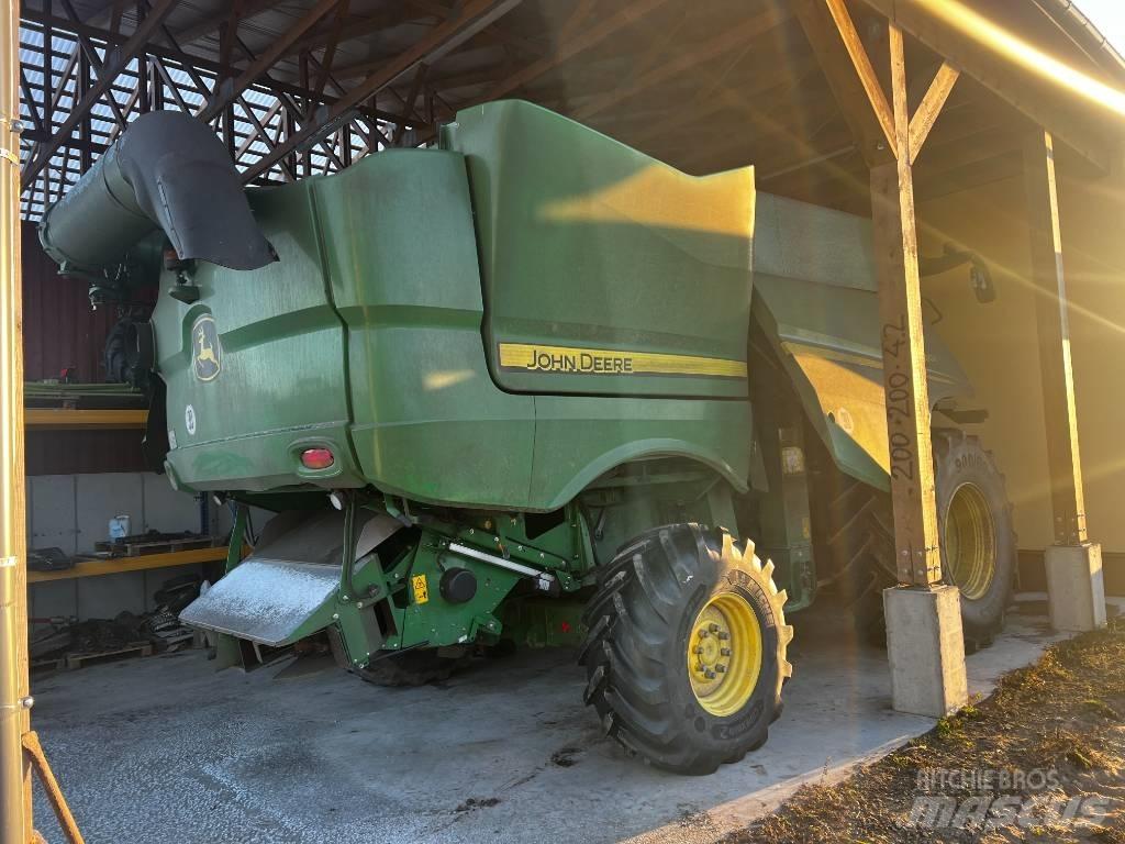 John Deere S 680 i Зернозбиральні комбайни