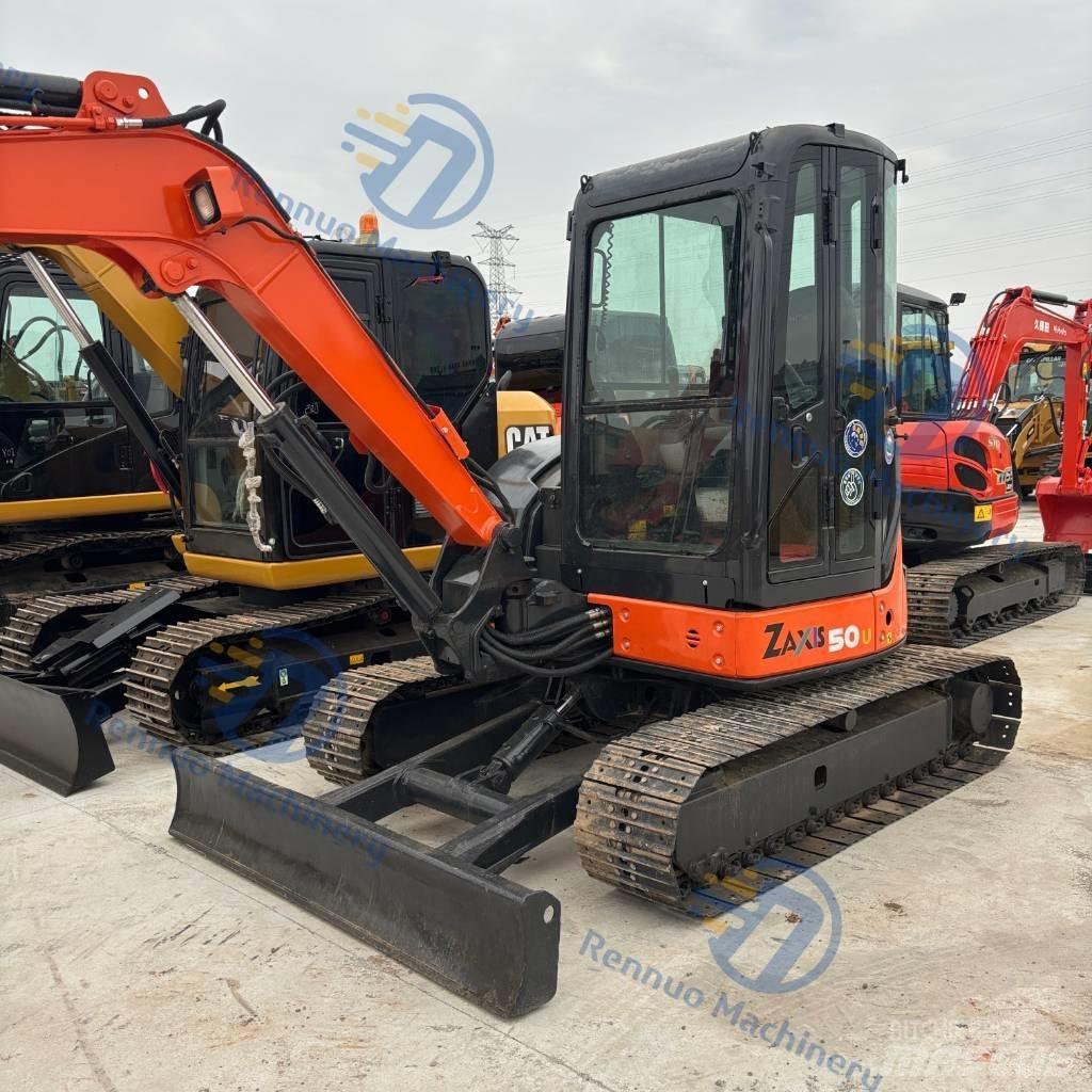 Hitachi ZX 50 Міні-екскаватори < 7т