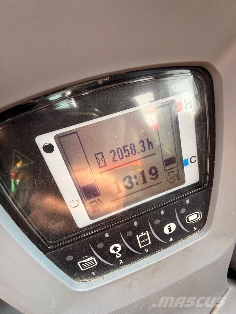 Kubota KX 080-4 Середні екскаватори 7т. - 12т.