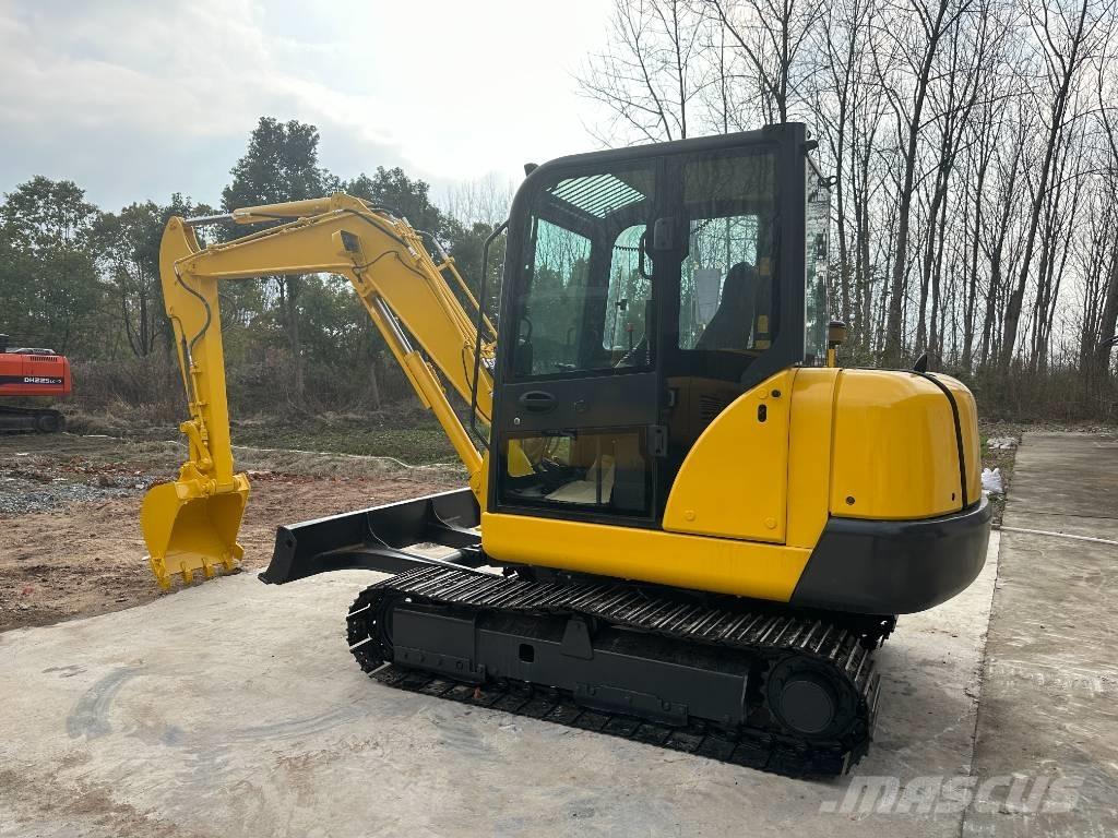 Komatsu PC56-7 Гусеничні екскаватори